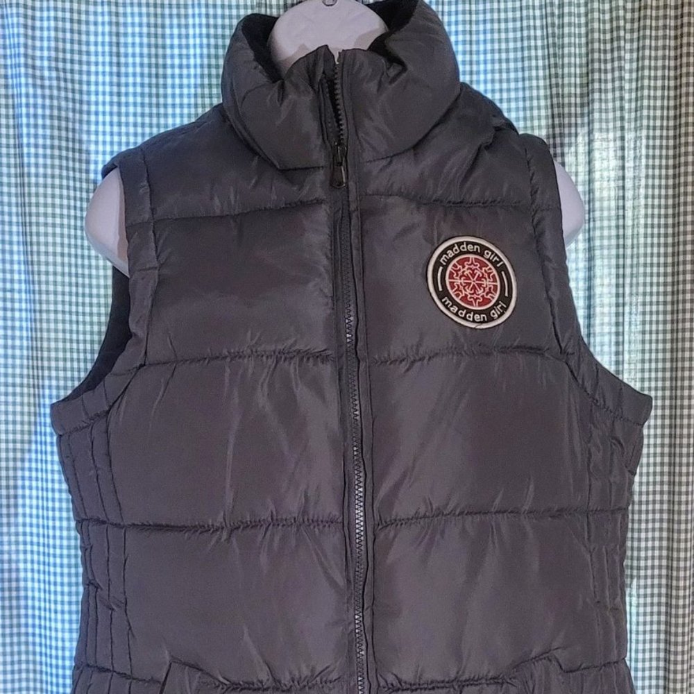 " Madden Girl" insulated vest